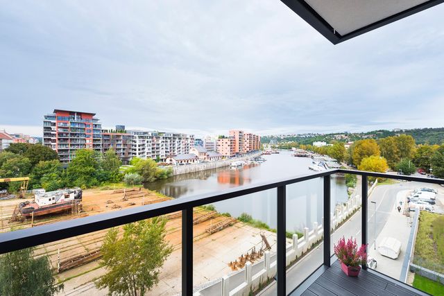 Marina Island, Holešovický přístav, Praha 7