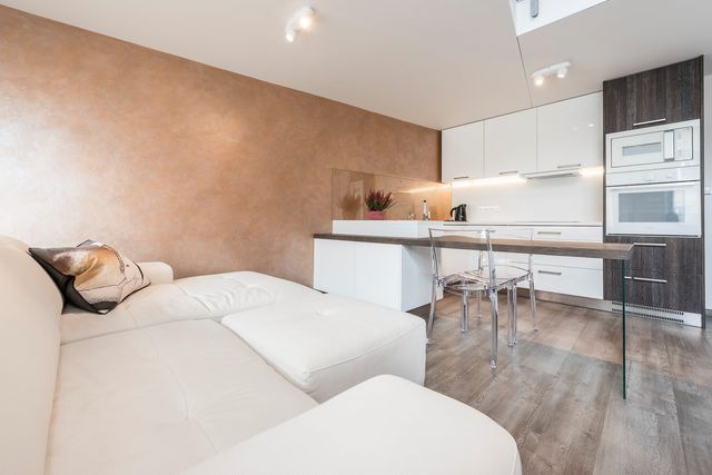 X-Loft, Praha